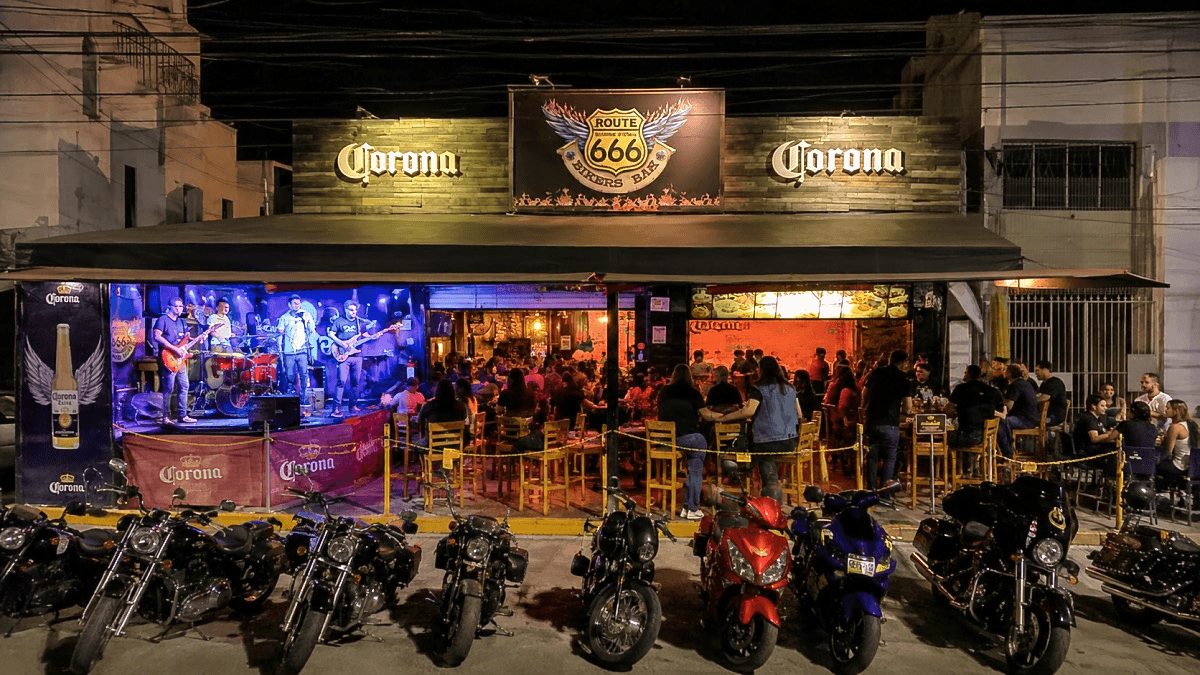 Free Rock This Weekend in Cancun, Two Nights, Two Legendary Tributes
